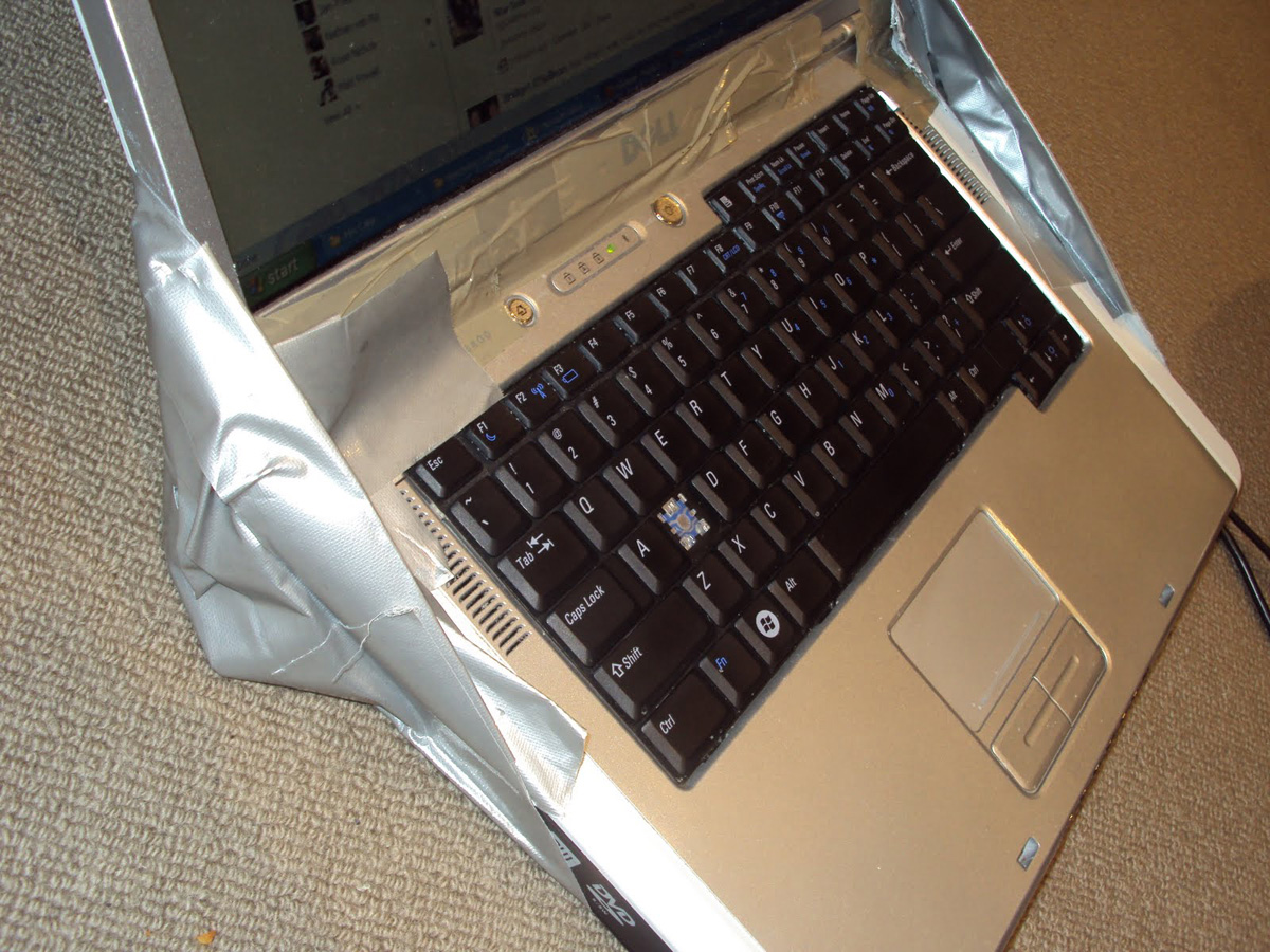 Blagues de geeks sur les vieux ordinateurs