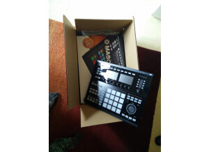 Native Instruments Maschine Studio (31448)