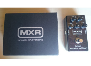 MXR M82 Bass Envelope Filter (94052)
