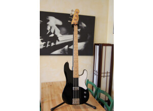 Fender Cabronita Precision Bass