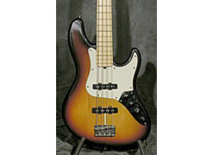 Fender American Deluxe Series - Jazz Bass Mn 3-Clr-Sb