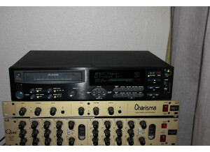 Alesis MasterLink ML-9600 (56325)