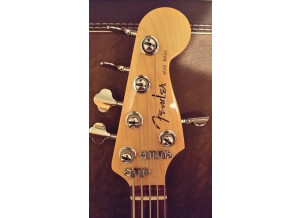 Fender Deluxe 5 cordes US