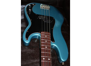 Fender Standard Precision Bass