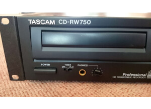 Tascam CD-RW750 (27233)