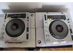 Pioneer CDJ-800 MK2 (56019)