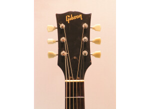 Gibson J-50 Deluxe (38539)