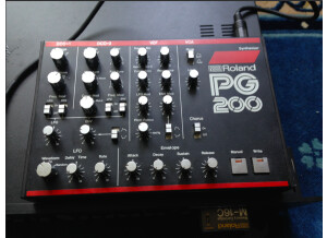 Roland PG-200 (59509)