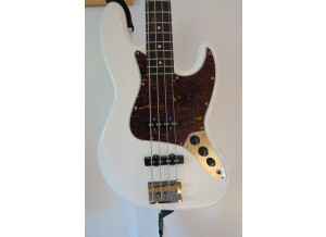 Squier Classic Vibe Jazz Bass '60s (85180)