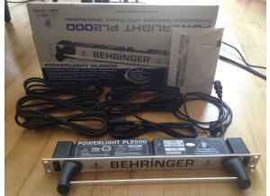 Behringer Powerlight PL2000 (97101)