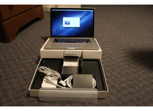 Apple Macbook Pro 15,4" Intel Core2 Duo (Nouvelle Génération) 2,4 Ghz (20174)
