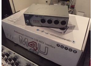 ESI M4U (16556)