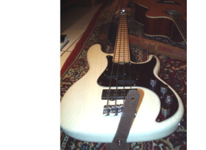 Fender American Deluxe Precision Bass Ash - White Blonde Maple