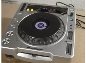 Pioneer CDJ-800 MK2 (38673)