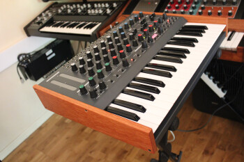 MFB Dominion 1 MFB Dominion 1