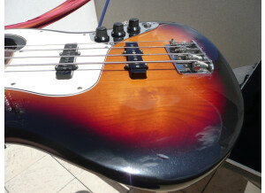 Fender American Deluxe Series - Jazz Bass V Mn 3-Clr-Sunburst