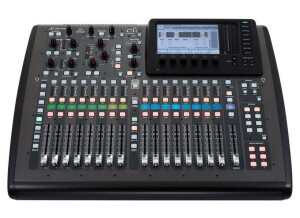Behringer X32 Compact (95901)