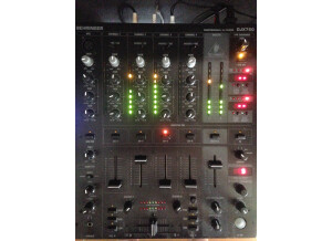Behringer DJX750 (60906)