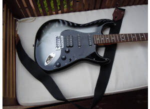 Fender Modern Player Stratocaster HSS (66911)