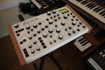 Modor Music NF-1 Modor Music NF-1