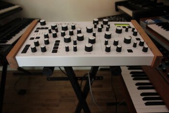 Modor Music NF-1 Modor Music NF-1