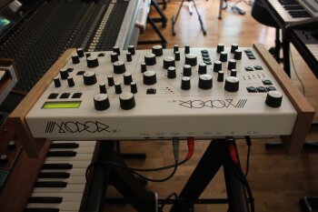 Modor Music NF-1 Modor Music NF-1