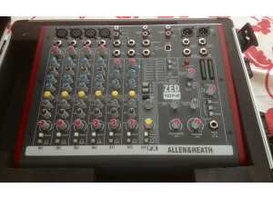 Korg D888 (89359)