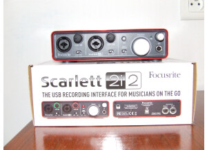 Focusrite Scarlett 2i2 (57378)
