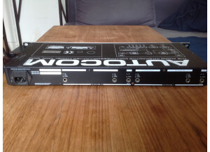 Behringer Autocom MDX1000 (61184)