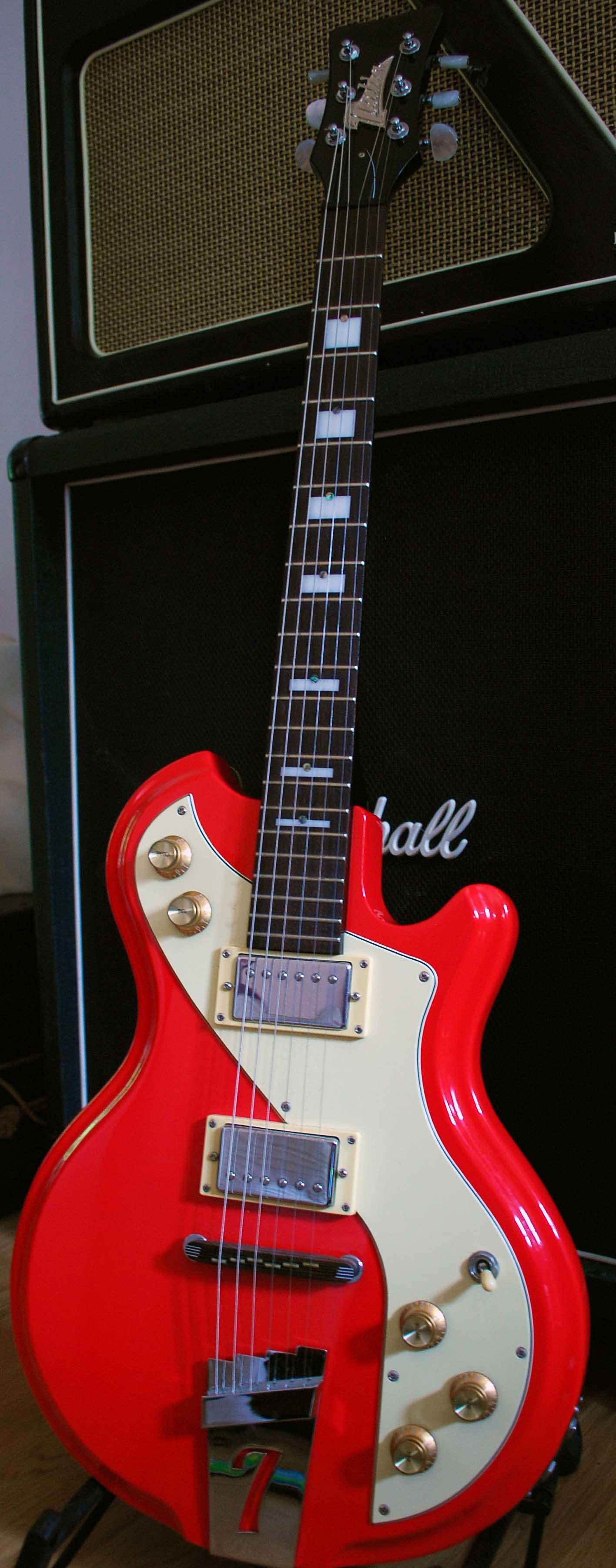 Italia Guitars Mondial Sportster