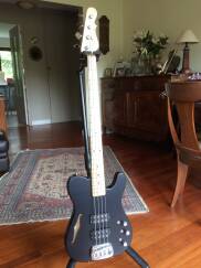 G&L ASAT Bass Semi-Hollow