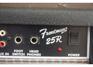Fender FM 25R (83903)