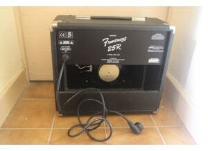 Fender FM 25R (59129)