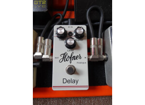 Hofner Guitars Analog delay
