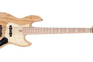 Sire Marcus Miller V7 Ash 5ST