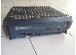Yamaha EMX5000/12 (3026)