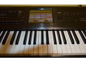 Korg Kronos 73 (8309)