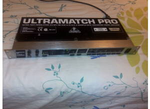 Behringer Ultramatch Pro SRC2496 (2853)
