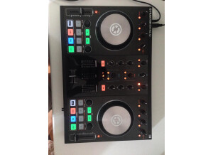 Native Instruments Traktor Kontrol S2 mk2 (42173)