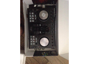 Native Instruments Traktor Kontrol S2 mk2 (57352)