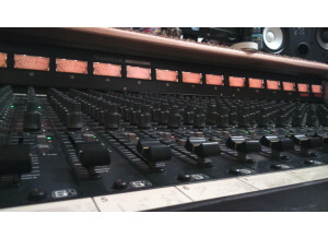 Soundcraft 8000 (6205)
