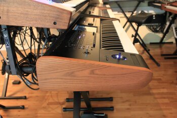 Korg Kronos 2 Korg Kronos 2