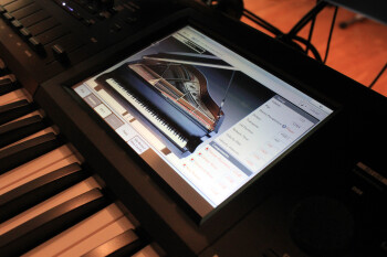 Korg Kronos 2 Korg Kronos 2