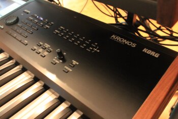 Korg Kronos 2 Korg Kronos 2