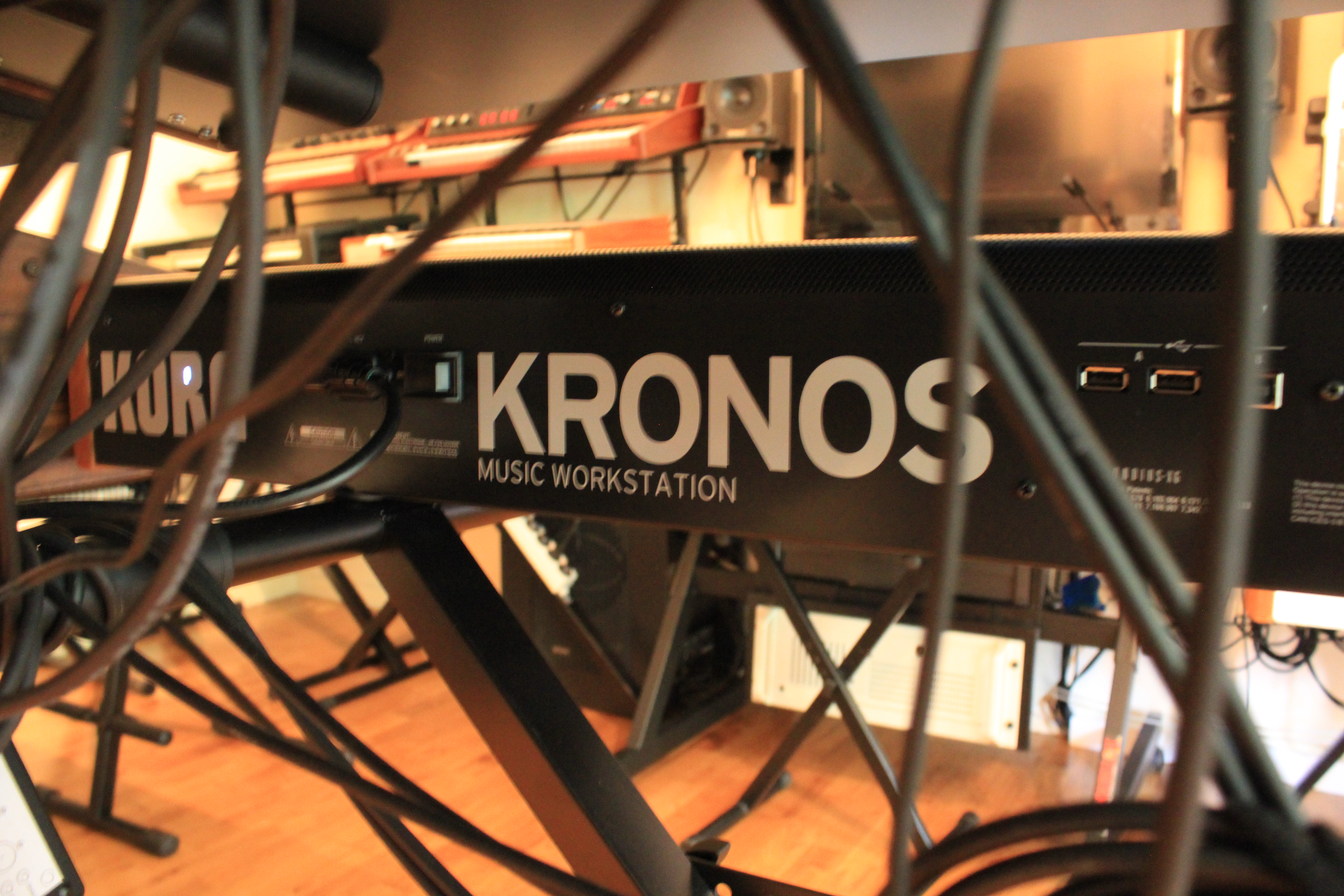 Korg Kronos 2