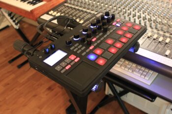 Korg Electribe Sampler Korg Electribe Sampler