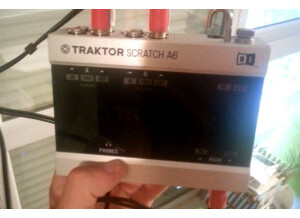 Native Instruments Traktor Scratch A6 (58747)