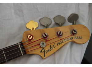Fender Precision Bass Japan (62077)