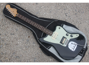 Fender Blacktop Jazzmaster HS (12861)