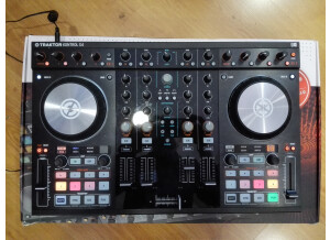 Native Instruments Traktor Kontrol S4 mk2 (12875)